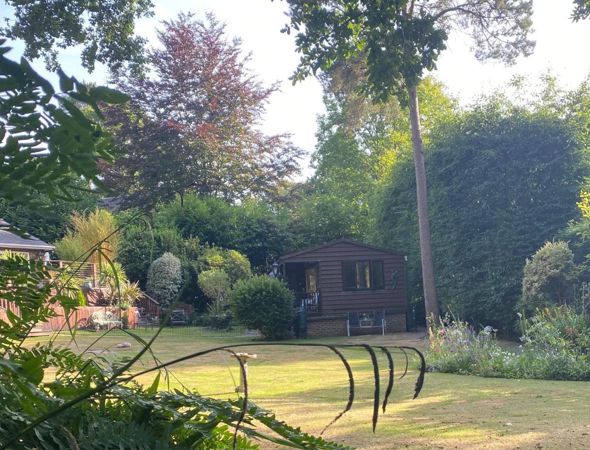 The Cabin, Roundabout Lane Casa de Férias *