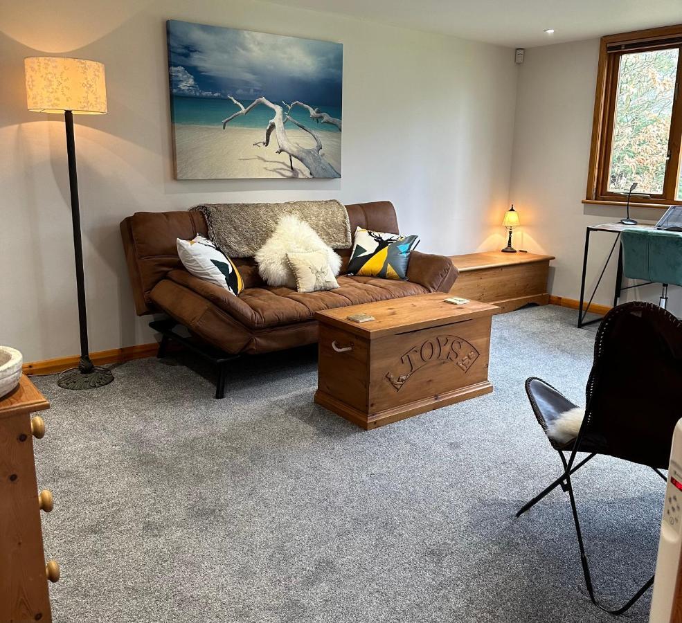 The Cabin, Roundabout Lane Casa de Férias West Chiltington